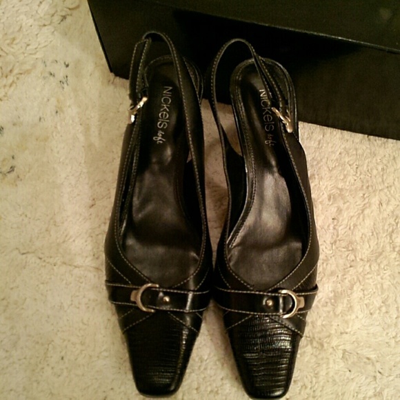 Shoes - Nickels black leather sling back pumps 7.5